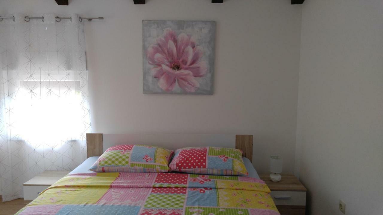 Apartmani Roberta Jurdani 外观 照片