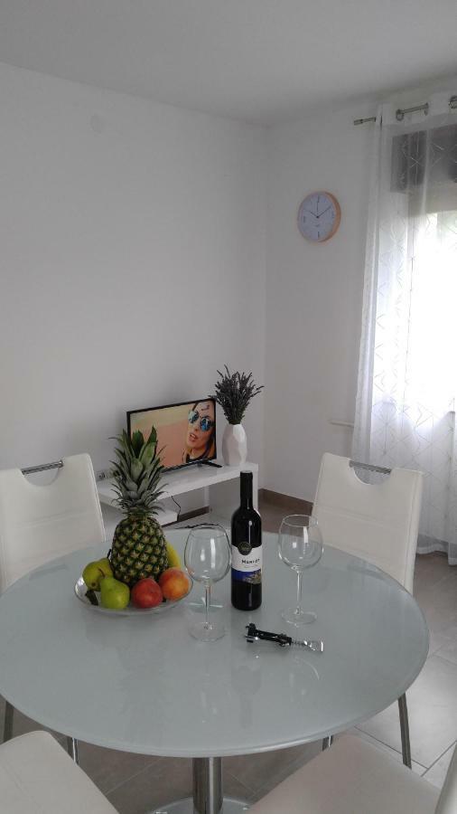 Apartmani Roberta Jurdani 外观 照片