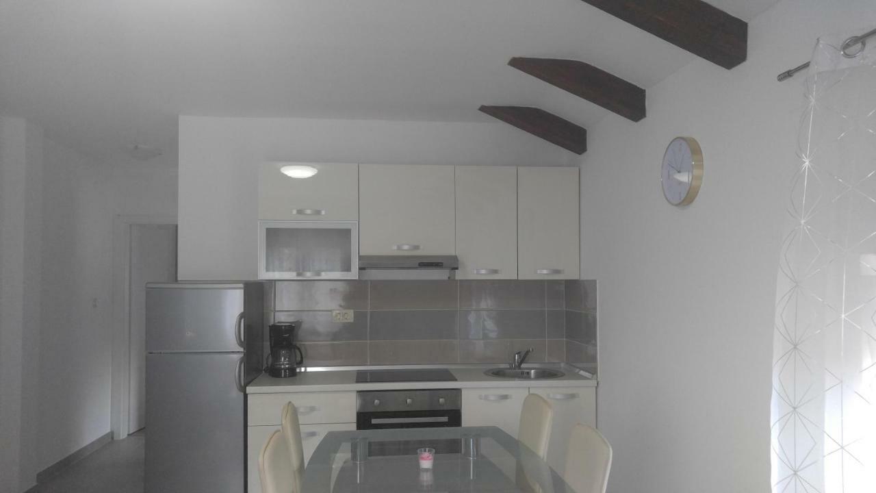 Apartmani Roberta Jurdani 外观 照片