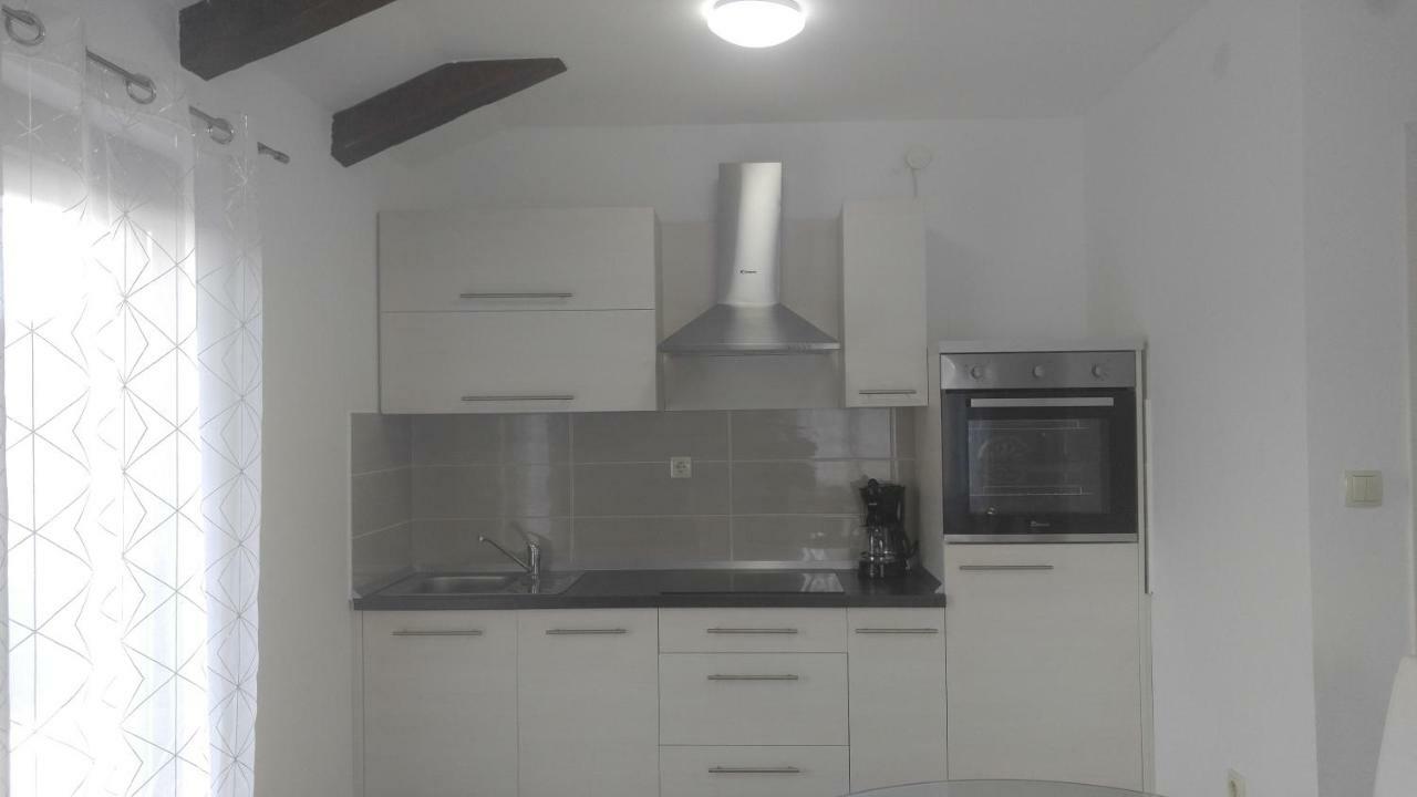 Apartmani Roberta Jurdani 外观 照片